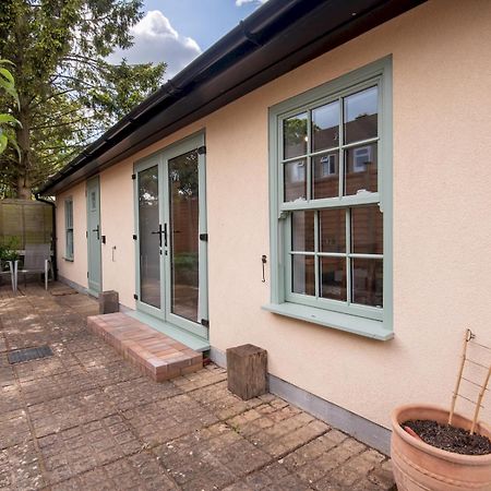 Pass The Keys Charming Garden Cottage With Parking Bath Ngoại thất bức ảnh
